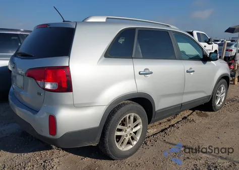2015 Kia Sorento Lx z USA, uszkodzony, nr VIN 5XYKT3A67FG584209